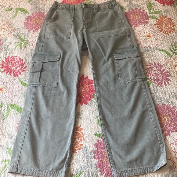 UO cargo jeans - Picture 1 of 4